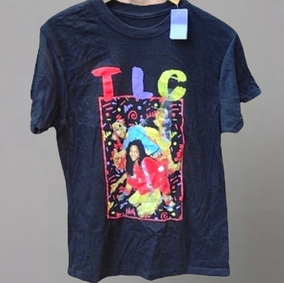 TLC Tops - NWT TLC 90's group graphic tee small